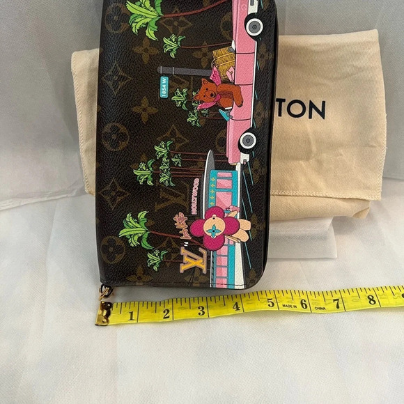 Louis Vuitton Limited Edition Monogram Canvas Hollywood Pochette Felicie Bag - Picture 4 of 10